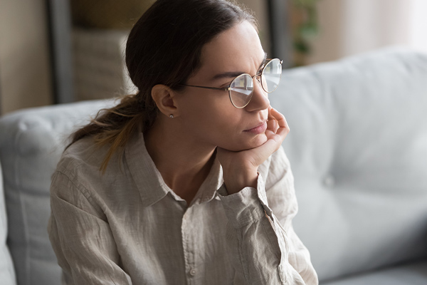 Who-it’s-For-Y-Dependence-on-glasses-and-contacts-1-Fayyaz-Musa-Yorkshire-Eye-Doctor-Elland-Yorkshire