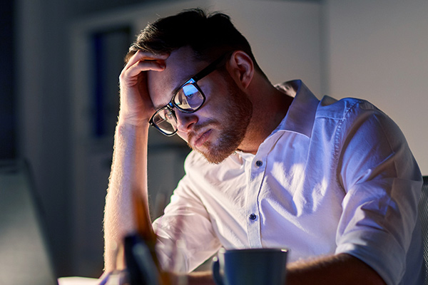 Who-it’s-For-Y-Dependence-on-glasses-and-contacts-3-Fayyaz-Musa-Yorkshire-Eye-Doctor-Elland-Yorkshire